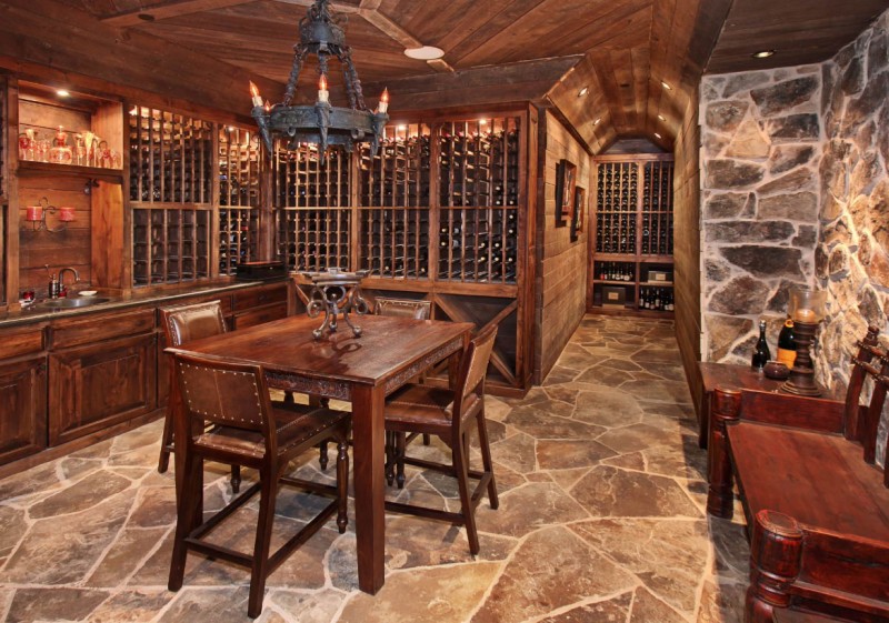 在您的房屋中建立一个安全而迷人的定制酒窖